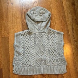 Gap toddler girls cable knit sweater poncho